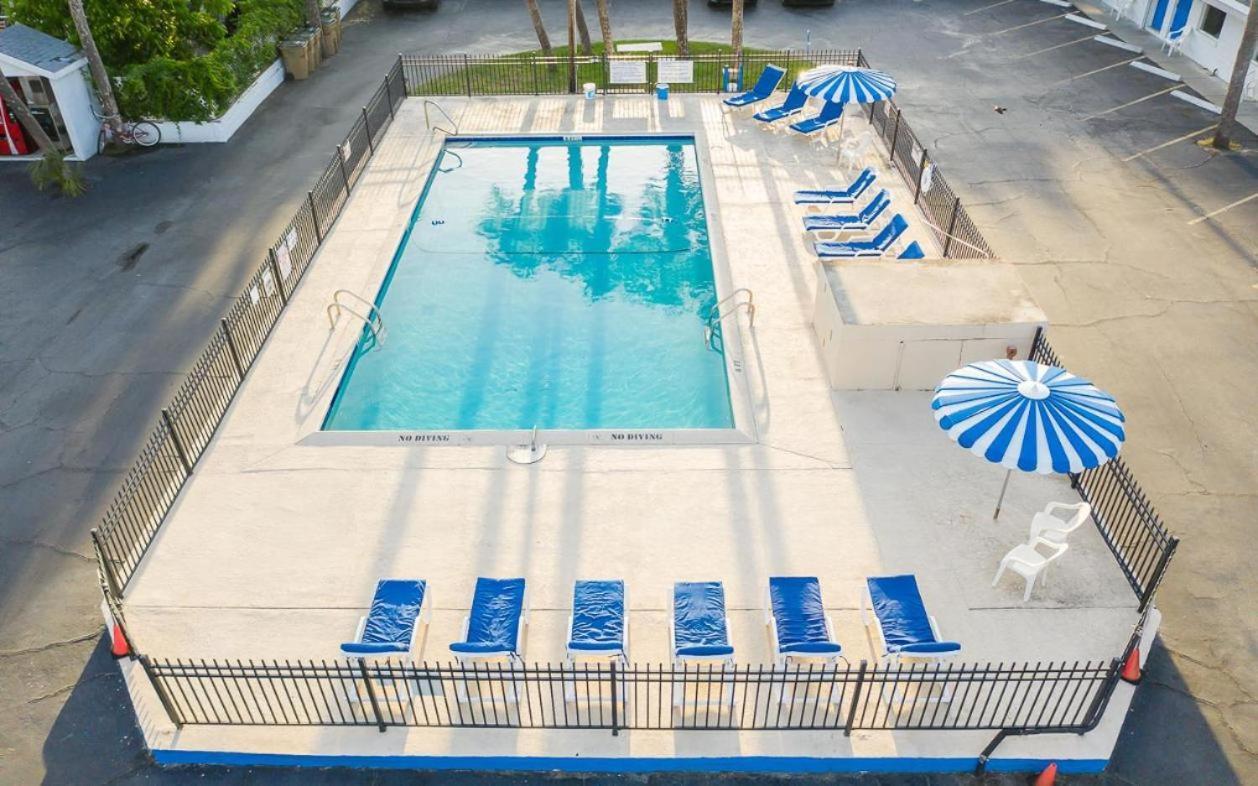 Royal Palms Motel Pulau Tybee Luaran gambar